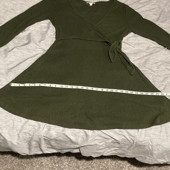 ❤️Elegant Olive Green Wrap Dress - Picture 5 of 7